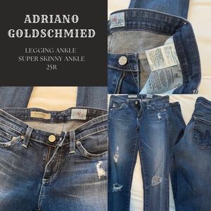 AG Adriano Goldschmied
Legging Ankle
Super skinny ankle
Size 25R